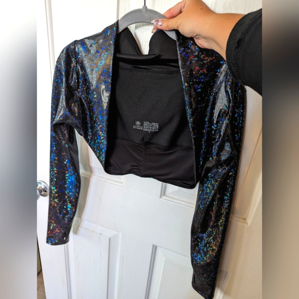 Black holographic rave shrug